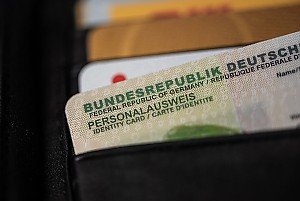 Die Frage nach dem Ausweis!