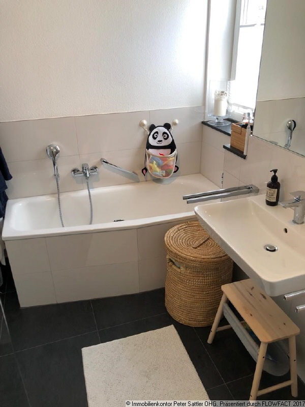 Badespa� Etagenwohnung Bonn