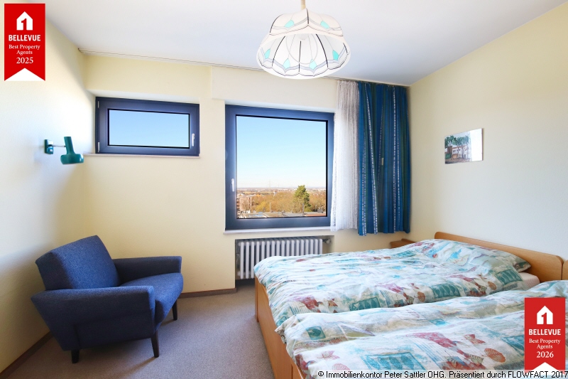 Ausblick bis fast nach K�ln Reihenmittelhaus Bonn