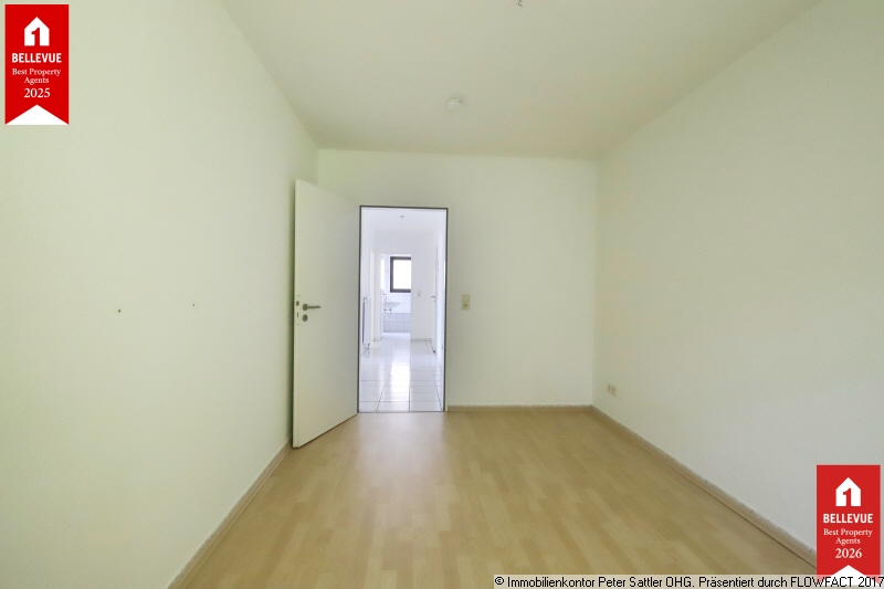 13 Einer von dreien Erdgeschosswohnung Bonn
