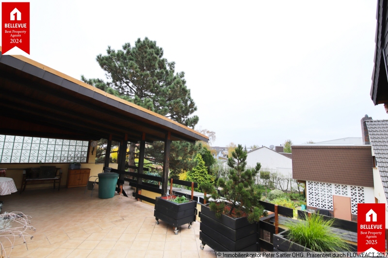 1 OG Terrasse Doppelhaush�lfte Bornheim
