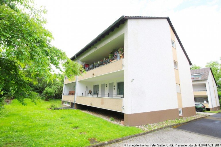 Gro�e wettergesch�tzte Loggia Bonn Wohnung Langfristig vermietete Kapitalanlage in Lannesdorf
