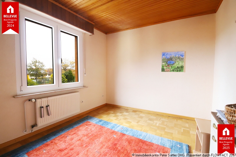 1 OG Zimmer Doppelhaush�lfte Bornheim