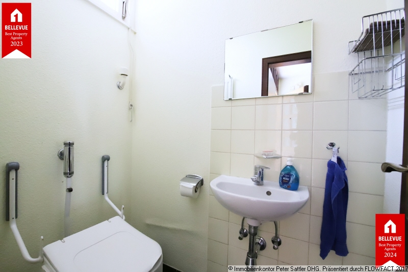 G�ste-WC Bungalow Bonn