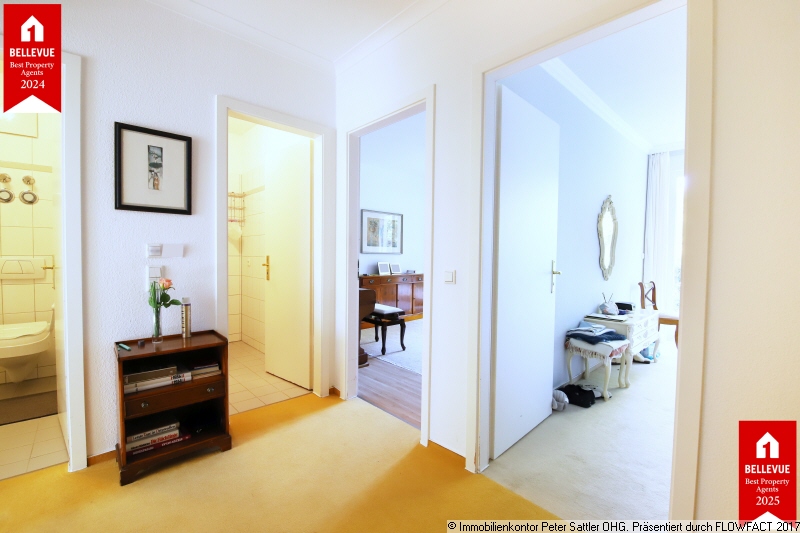 Separater Flur Erdgeschosswohnung Bonn