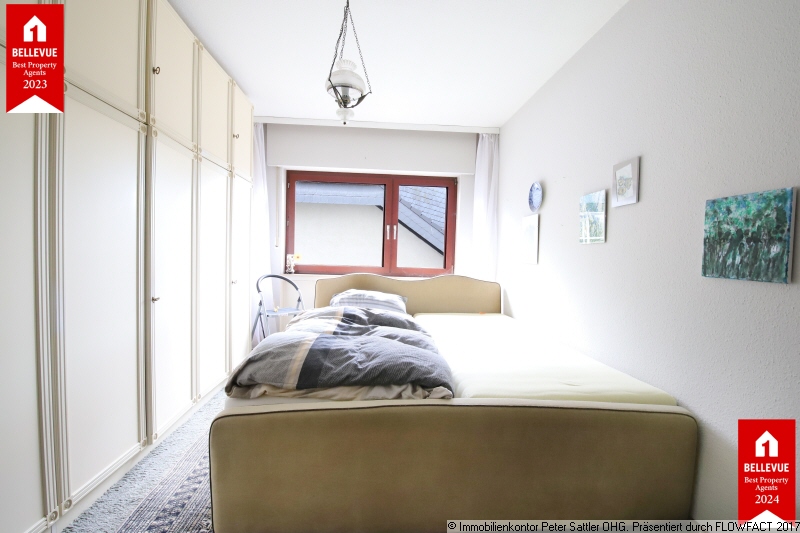 OG einer von vier R�umen Einfamilienhaus Bonn
