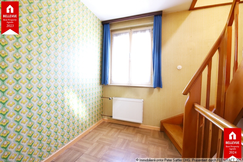 Aufstieg ins Dachgeschoss Einfamilienhaus Bonn
