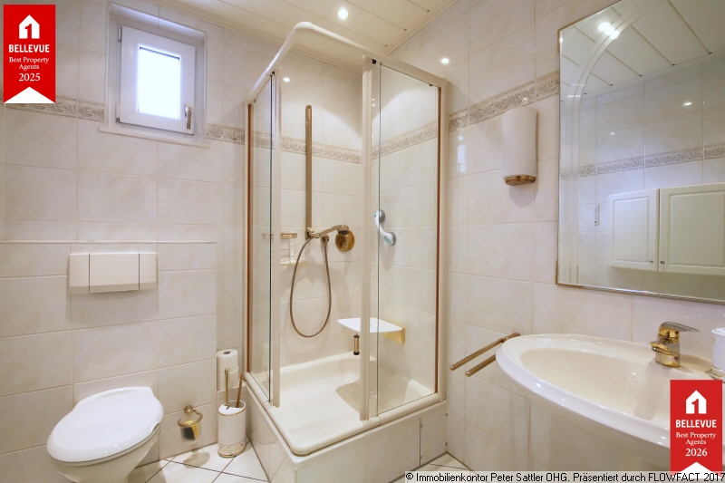17 Bad en suite Einfamilienhaus Wachtberg