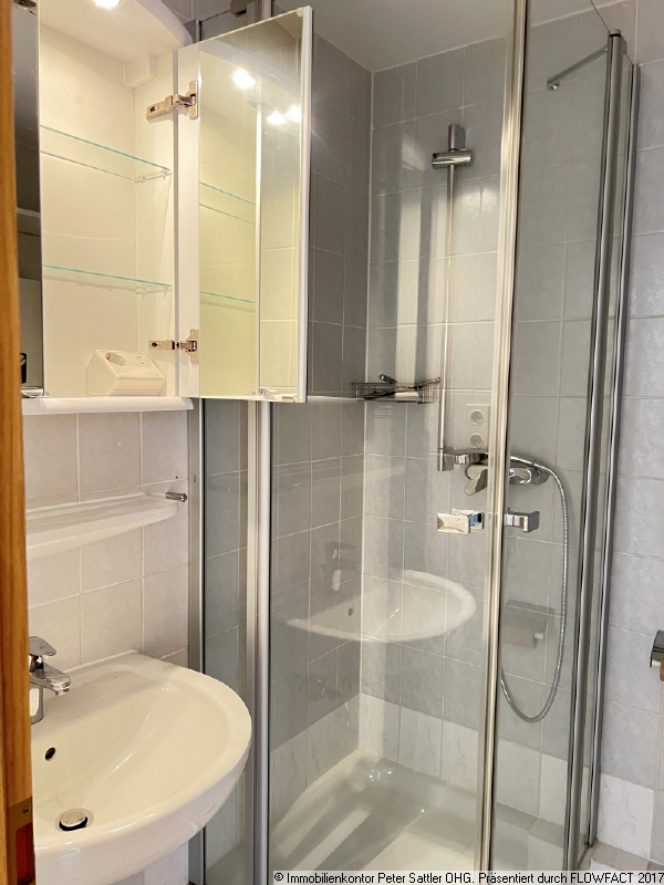 Duschbad unten Maisonettewohnung Siegburg