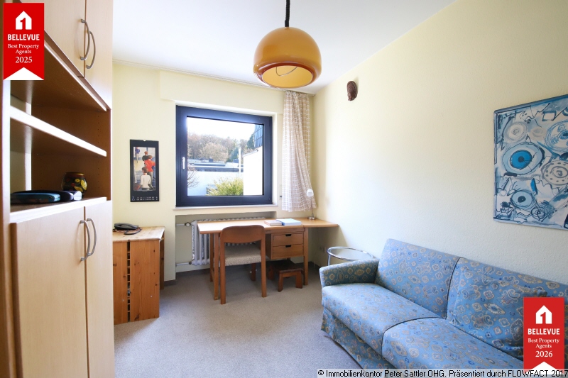 Kinderzimmer oder B�ro Reihenmittelhaus Bonn