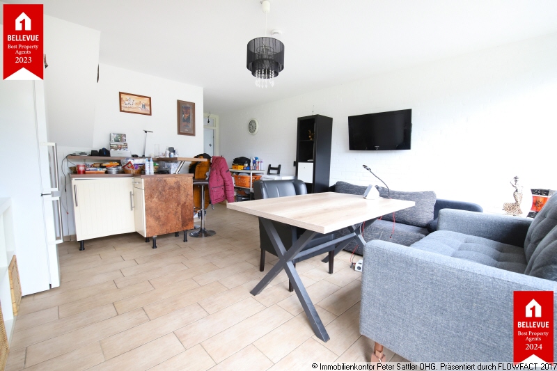 Wohnraum mit Fr�hst�cksecke Reiheneckhaus Bonn