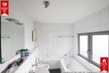 Viel Licht Ramersdorf: Dachterrasse, Einbauk�che, modern