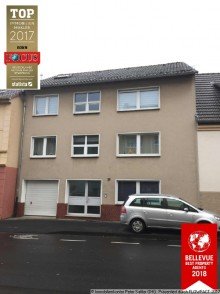 Vorderansicht Lengsdorf - 3-Familienhaus, voll vermietet!