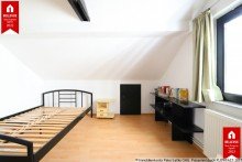 G�ste oder Kinder Viel Platz in gro�z�gigen Haus in Hanglage!
