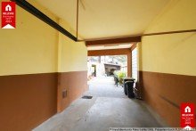 Hofdurchfahrt Mit Hof und gro�em Grundst�ck