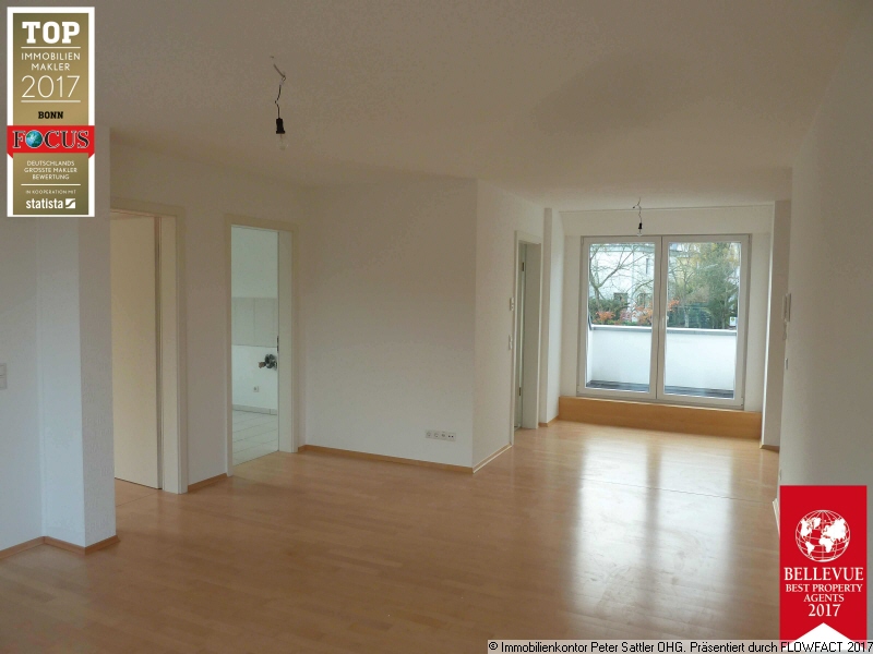 Hell und offen Mehrfamilienhaus Bonn