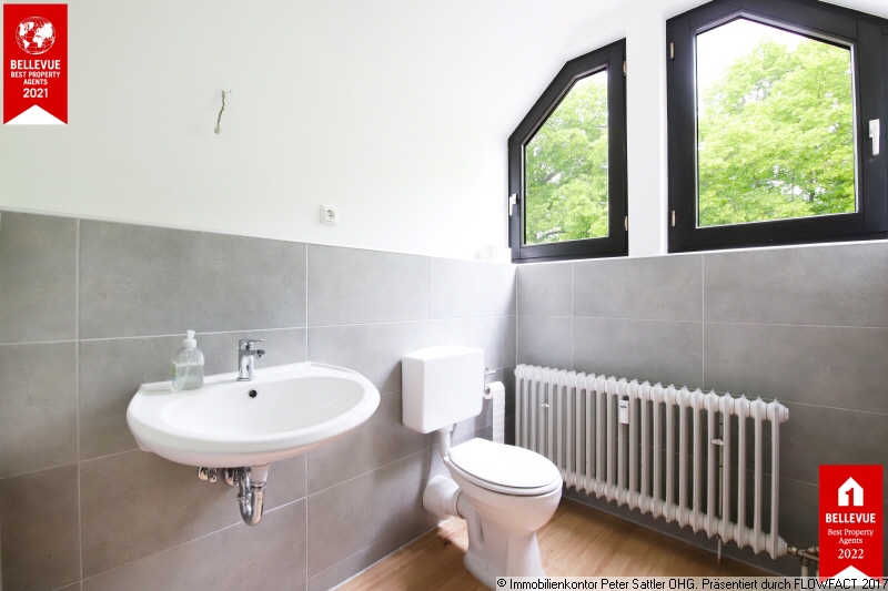 Modernisiert Dachgeschosswohnung Bonn