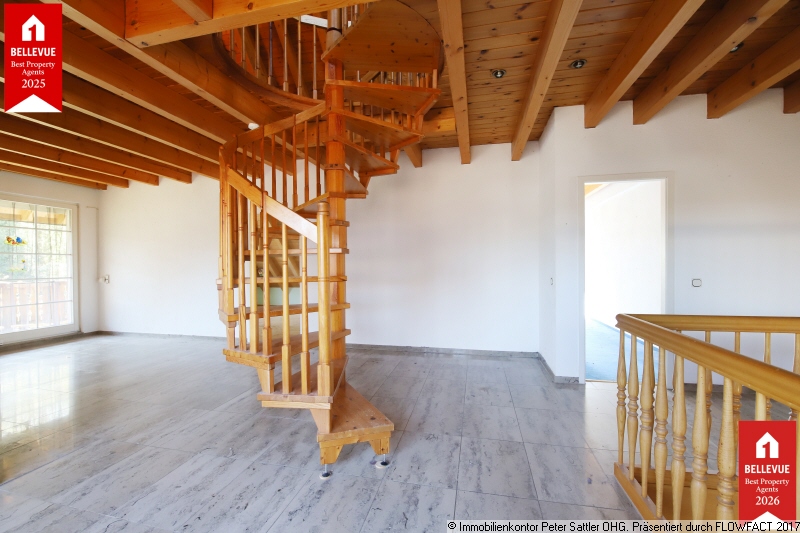 Gewendelt ins Dachgeschoss Einfamilienhaus Bonn